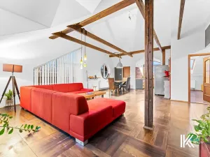 Prodej obchodního prostoru, Pardubice, Přeloučská, 779 m2