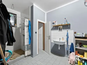 Prodej kanceláře, Pardubice, Přeloučská, 779 m2