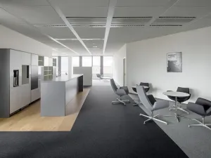 Pronájem kanceláře, Praha - Nusle, Pikrtova, 1500 m2