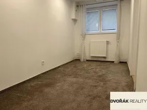 Pronájem bytu 2+1, Řevnice, Švabinského, 45 m2