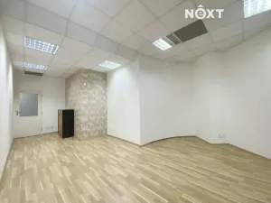 Pronájem kanceláře, Praha - Nové Město, Na Moráni, 114 m2