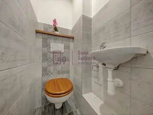 Pronájem bytu 2+1, Jindřichův Hradec, sídliště Vajgar, 62 m2