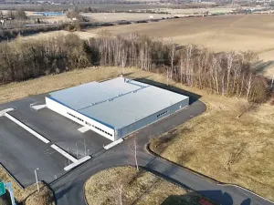 Pronájem skladu, Cheb, 2435 m2