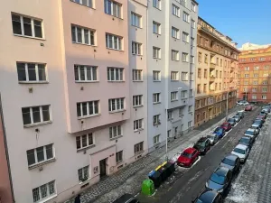 Prodej bytu 1+1, Praha - Holešovice, Stupkova, 55 m2