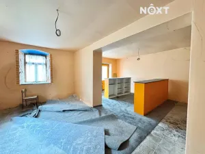 Prodej rodinného domu, Spálené Poříčí, Náměstí Svobody, 372 m2