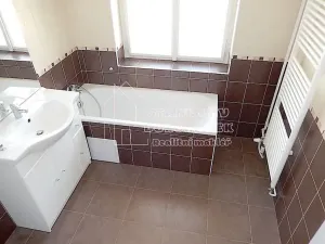 Pronájem bytu 2+kk, Praha - Karlín, Sokolovská, 87 m2