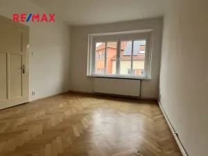 Pronájem bytu 2+1, Kladno, Poštovní náměstí, 63 m2