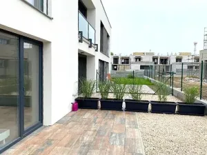 Pronájem rodinného domu, Vestec, Erbenova, 140 m2