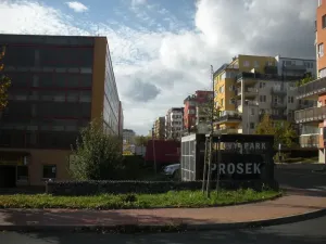 Pronájem garáže, Praha - Střížkov, Lovosická, 18 m2