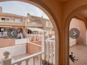 Prodej rodinného domu, Grand Alacant, Santa Pola , Alicante, Costa Blanca, Španělsko, 95 m2