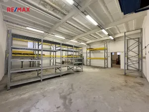 Prodej skladu, Veverská Bítýška, 250 m2