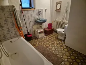 Prodej podílu rodinného domu, Nový Bor, 260 m2