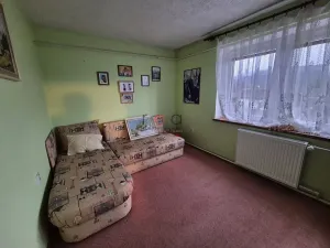 Prodej podílu rodinného domu, Nový Bor, 260 m2