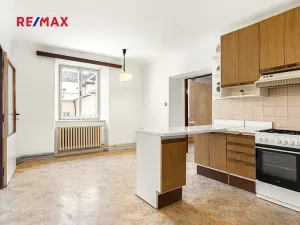 Prodej bytu 4+1, Praha - Malá Strana, Valdštejnská, 117 m2