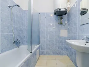 Prodej bytu 1+kk, Praha - Podolí, U Kublova, 39 m2