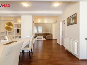 Pronájem bytu 2+kk, Ostrava - Moravská Ostrava, Sládkova, 108 m2