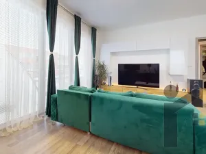 Prodej bytu 2+kk, Praha - Letňany, Hlučkova, 63 m2