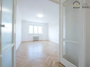 Prodej bytu 2+1, Praha - Vysočany, Nemocniční, 70 m2