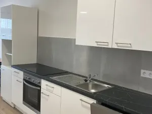 Pronájem bytu 2+kk, Hluboká nad Vltavou, Potoční, 59 m2