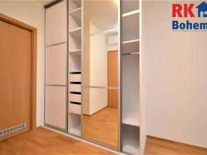 Pronájem bytu 4+kk, Vestec, Nezvalova, 103 m2