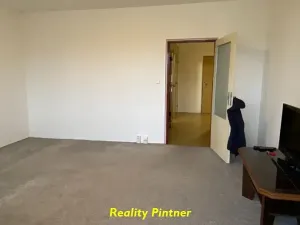 Prodej bytu 3+1, Plzeň, Strážnická, 70 m2