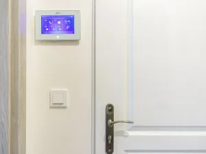 Pronájem bytu 2+kk, Praha - Vršovice, Košická, 36 m2