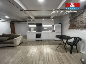 Pronájem bytu 1+kk, Týniště nad Orlicí, Mírové nám., 45 m2