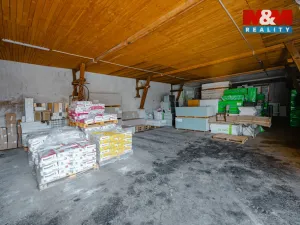 Prodej obchodního prostoru, Hřibiny-Ledská - Hřibiny, 900 m2