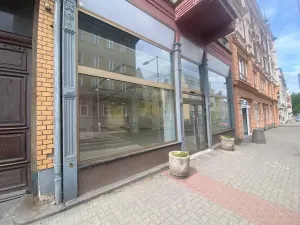 Pronájem obchodního prostoru, Rumburk, Třída 9. května, 300 m2