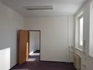 Pronájem kanceláře, Nový Jičín, 180 m2