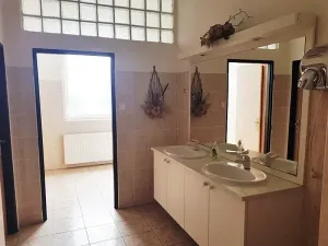 Pronájem kanceláře, Nový Jičín, 180 m2