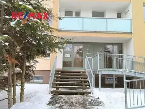 Pronájem bytu 2+kk, Praha - Střížkov, Roudnická, 43 m2