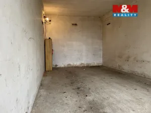 Prodej garáže, Praha, Pod Krocínkou, 17 m2