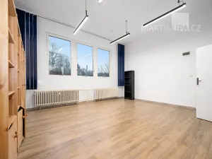 Prodej kanceláře, Praha - Vršovice, Kazašská, 32 m2