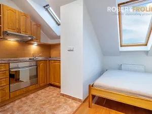 Pronájem bytu 1+kk, Praha - Ruzyně, Sobínská, 36 m2