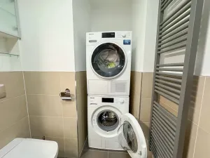 Pronájem bytu 2+kk, Praha, 75 m2