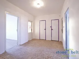 Prodej bytu 3+1, Praha - Stodůlky, U jezera, 82 m2