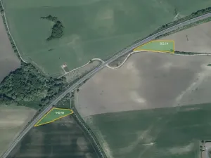 Prodej pole, Uhy, 55932 m2