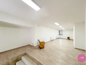 Pronájem kanceláře, Olomouc, Uhelná, 80 m2