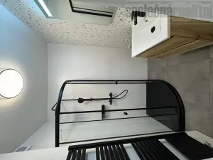 Pronájem bytu 1+kk, Praha - Vinohrady, Slezská, 30 m2