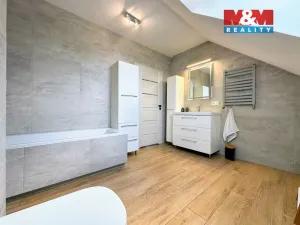 Prodej rodinného domu, Petrovice u Karviné - Dolní Marklovice, 180 m2