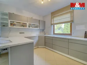 Prodej rodinného domu, Zruč-Senec - Zruč, Zlatá, 266 m2