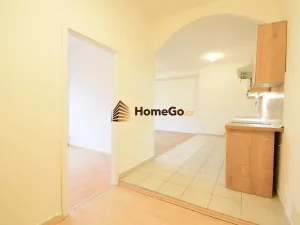 Pronájem bytu 2+kk, Praha - Nusle, U gymnázia, 65 m2