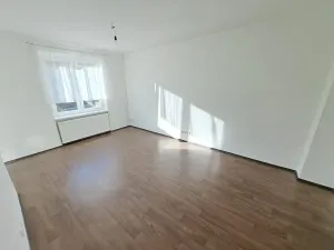 Pronájem bytu 2+kk, Kuřim, Jungmannova, 52 m2