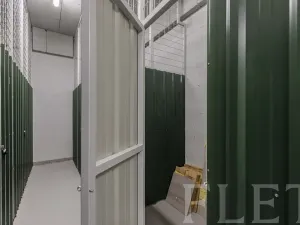 Pronájem bytu 1+kk, Praha - Hloubětín, Za černým mostem, 36 m2