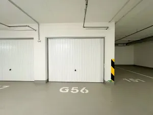 Pronájem bytu 2+kk, Praha - Hloubětín, Poděbradská, 67 m2