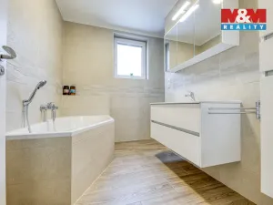 Prodej bytu 4+kk, Vochov, 82 m2