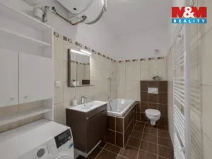 Prodej bytu 3+1, Meziměstí, 5. května, 72 m2