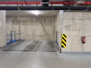 Prodej garážového stání, Praha - Krč, V jehličí, 12 m2