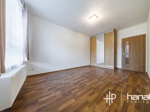 Pronájem bytu 2+kk, Olomouc, Janského, 78 m2